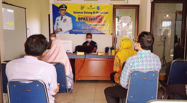 Website Management Training for the Development of Cinta Statistik Villages