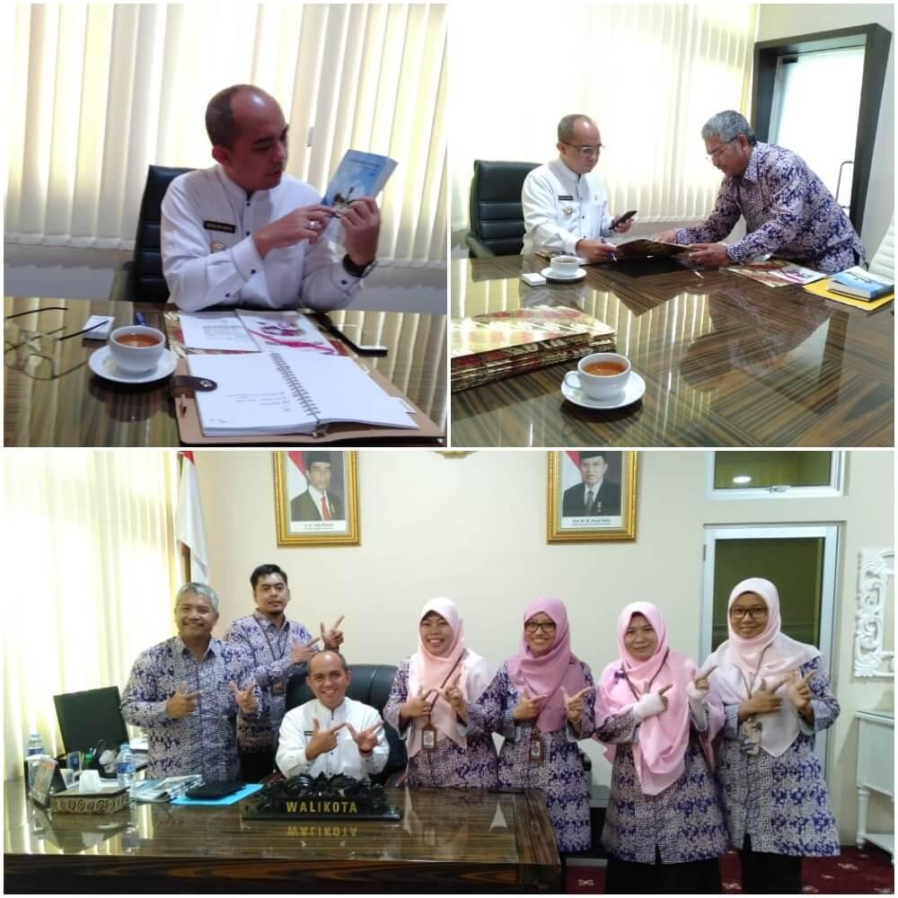  Submission of  2018 Poverty Rate to Mayor of Pangkalpinang Municipality